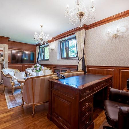 Rooms Wilanow Варшава Екстериор снимка